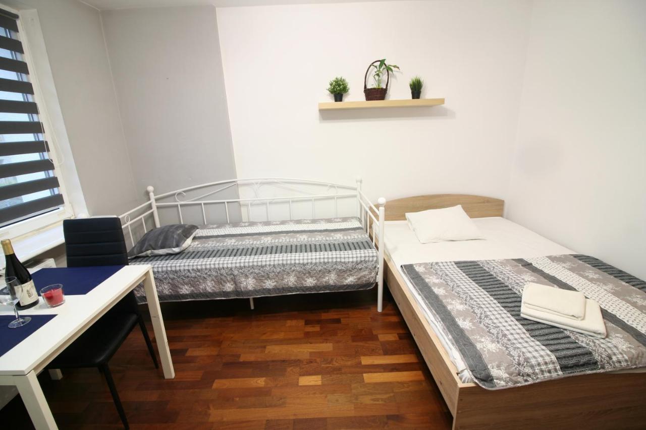 Apartamenty Varsovie Twarda City المظهر الخارجي الصورة