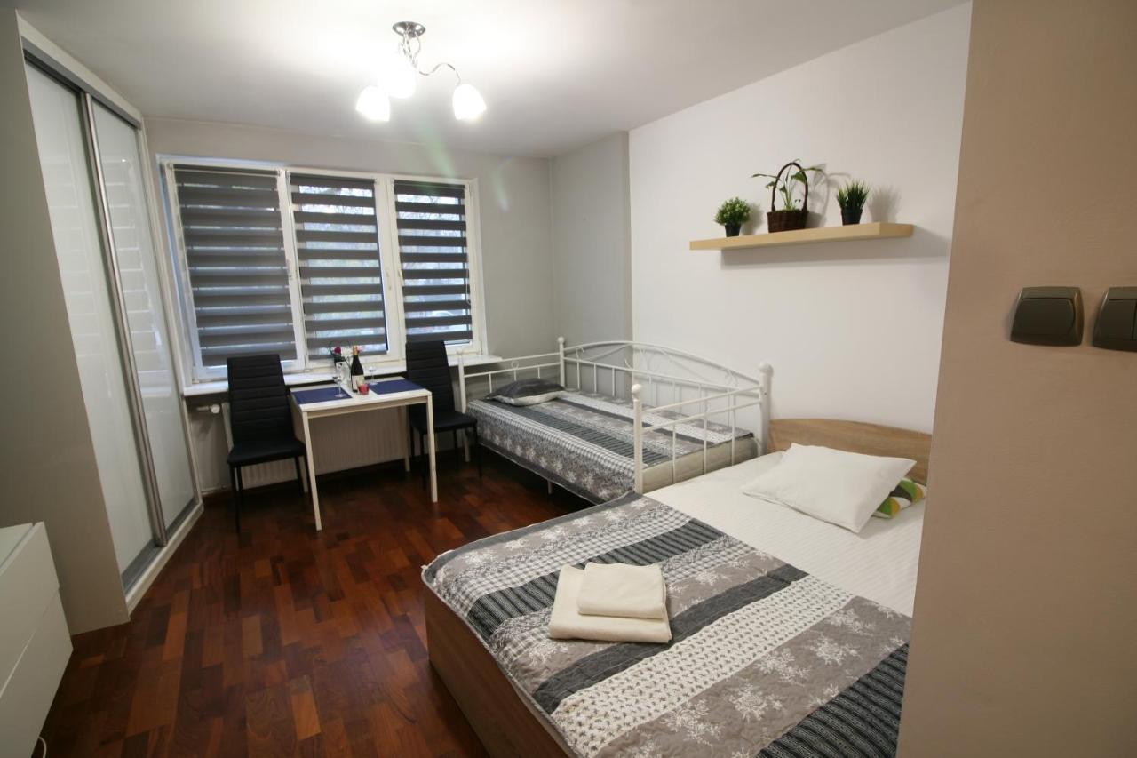 Apartamenty Varsovie Twarda City المظهر الخارجي الصورة
